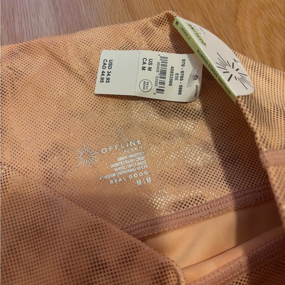 OFFLINE By Aerie Shorts Women’s Small Real Good 4” Inseam NWT - Peach Sparkle - Picture 4 of 4